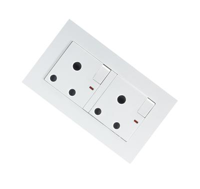 China 146x86mm Residential/Multipurpose 2 Way European Plug-Outlet Wall Outlet for sale