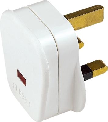 China 13A 250V UK Residential / General Purpose 3 Pin Plug With Light for sale