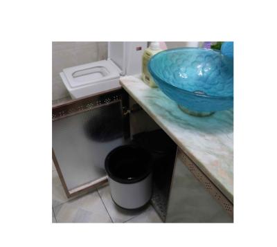 China 2022 Built-in Swing Rolling Cabinet Trash Can Cover Sustainable Round Bin Kitchen Round Cabinet Trash Can for sale