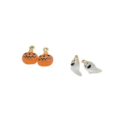 China Resin Personalized Halloween Pumpkin Ghosts Pendant Accessories DIY Painted Jewelry Accessories for sale