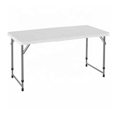 China Modern Wholesale Outdoor Indoor Plastic Folding Tables For Sale for sale