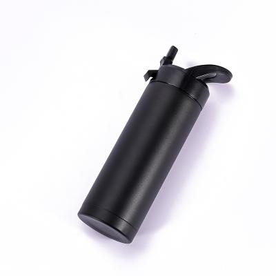 China CLASSIC 18oz 32oz Stainless Steel Flask Vacuum Insulated Sports Water Bottle with Straw Lid for sale