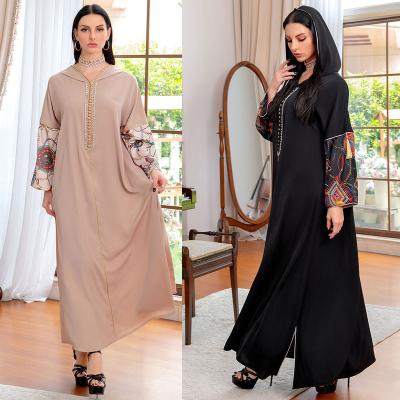 China Modest Muslimah Styling Retro Diamond Long Dress Middle East Hooded Tassel Ethnic Muslim Dress for sale