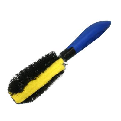 China Wheel Cleaning Ergonomic BSCI Factory 2-in-1 Car Wash Foam Brush for sale