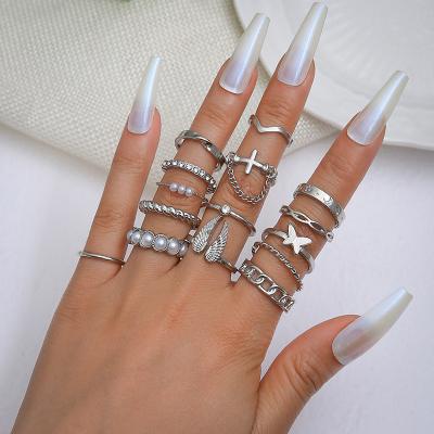 China Fashion CLASSIC INS style pearl Diamond Knuckle Ring Temperament Student Korean seal ring for sale