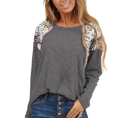 China Anti-Wrinkle Snakeskin Leopard Print Quilting Loose Long Sleeve T-Shirt for sale