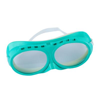 China New Design High Definition Scratch Proof Impact Proof Safety Glasses Sponge Protective Dustproof Glasses for sale