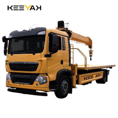 China 4x2 Flatbed Tow Truck Wrecker Truck With SINOTRUK HOWO 5 Ton Crane for sale