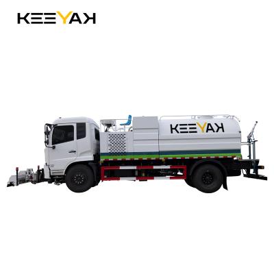 China Custom Farms Dongfeng 4x2 Street Sweeping Truck Road Cleaning Truck Dust Cleaning Sweeper for sale