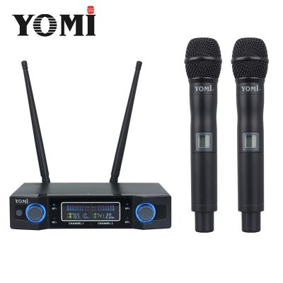 China Perfect sound handheld wireless microphone with professional microphone for sale