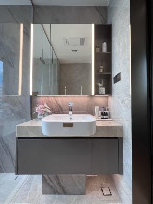 China Elegant Modern Minimalist Sleek Chic Refined Stainless Steel Bathroom Vanity With Light Marble Countertop for sale