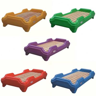 China LYKF1002 modern plastic preschool plastic bed, stackable cheap preschool plastic bed, colorful sleep preschool bed in stock for sale