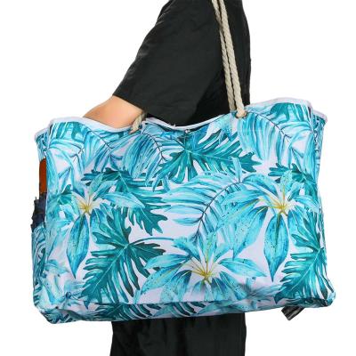 China Fashion PEVA Shoulder Tote Bag Large Capacity Print Beach/Messenger Beach Bag Outdoor Wholesale Breathable Mother Bag for sale