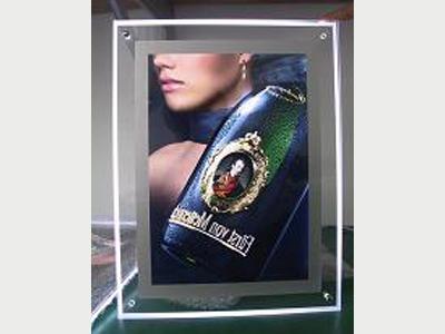 China Promotional Led Illuminated Crystal Light Box for sale