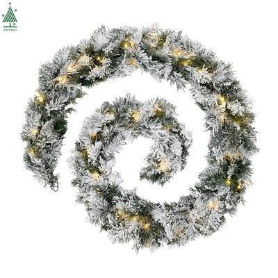 China Christamas Decoration New Design Luxury Led Christmas Wreath Snow Flocked Spruce Wreath for sale