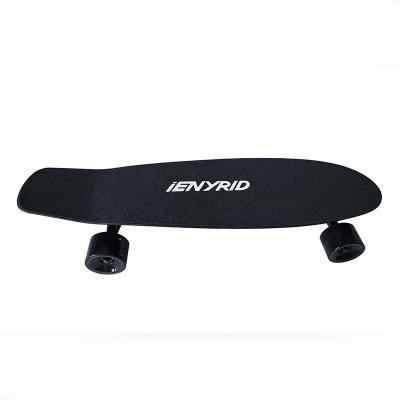 China Youth Resistance 10km Skate Boardsads 25.2V 50.4W Portable Electric Skateboards With Remote For Youth for sale