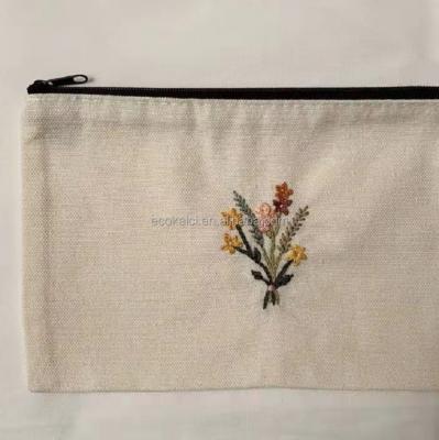 China Wholesale Gift Canvas Cotton Zipper Lady Canvas Makeup Pouch Cosmetic Clutch Bag With Embroidery Logo For Women for sale