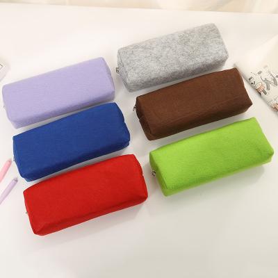 China Creative Handmade Felt Leather Rectangular Pencil Pouch Holder Box Girl School Retractable Pens Bag for sale