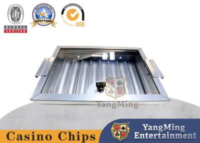 China Elektroplattierte 8-Gitter-Silber-Chip-Tray Poker-Tisch Einfachschicht mit verschlossenen Chips zu verkaufen