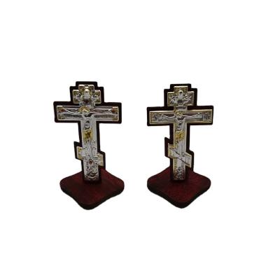 China Durable Latest Design Bestselling Orthodox Cross Unique Cross Bar Ornament Religious Catholic Metal Cross Ornament With Base for sale