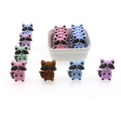 China 100% Bpa Free Teether Food Grade Non-Toxic Loose Soft Silicone Baby Raccoon Teether Wholesale Custom Beads for sale