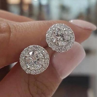 China 2021 New Design Fashion Crown Stud Earring Woman Romantic Wedding Environmentally Friendly Jewelry Stud Earrings for sale