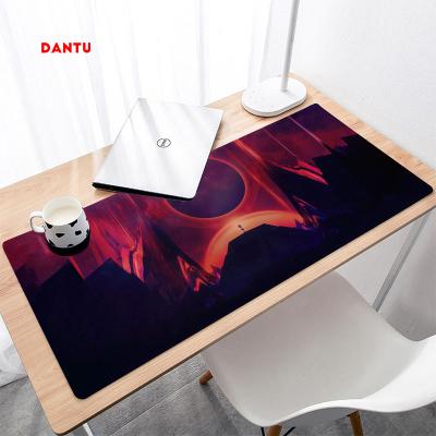 China Extended Speed Gaming Mouse Pad with Round Desk Mat and Natural Rubber Fabric Material for sale