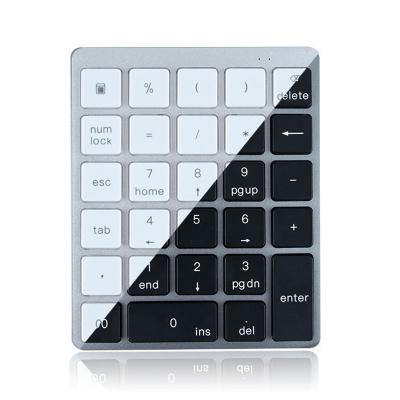 China Wireless Mini Financial Accounting Rechargeable Numeric Keypad 26 Keys Portable Numeric Keypad for sale