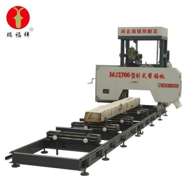 China Horizontal Horizontal Band Sawmill Machine / Fully Automatic Log Sawmill Machine for sale