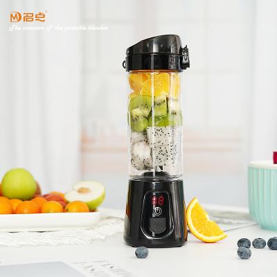 China Portable Rechargeable Blender Usb Juicer Extractor Handheld Mini Portable Blender Outdoor Filling Machine for sale