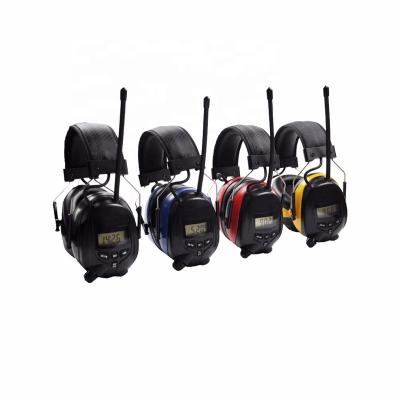 China Shooting/Hunting/Forestry Works/Noisy Environment...EM3001B Electronic Earmuffs Earphone With BT FM/AM Radio for sale