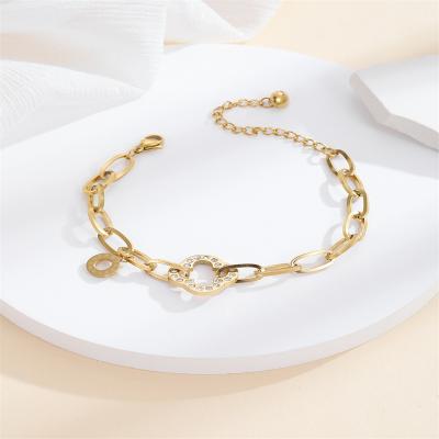 China Vintage Stainless Steel Zirconia Roman Numerals Clover Inlaid Bracelets Handmade Accessories for sale