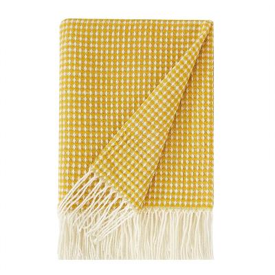 China PORTABLE picnic blanket waterproof outdoor small&large cheap blanket scarf for sale