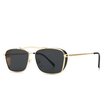 China Fashionable punk sunglasses vintage morden punk sunglasses 2021 must-have stock sun shades uv400 protection man for sale