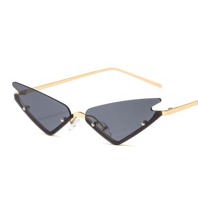 China Fashion PANO sunglasses personalized small triangle party sunglasses 2021 women fashion eyewear for sale