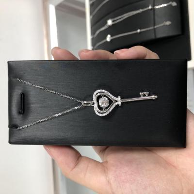 China CLASSIC Ladies Light Up Sterling Silver Smart Moissanite Vintage Key Necklace Luxury 925 Jewelry Accessories for sale