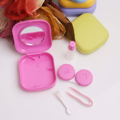 China Solid Color Lense Case Box 2020 Solid Color Contact Lens Case Plastic Box Contact Lens Case With Compact Mini Mirror Contact Lens Case for sale