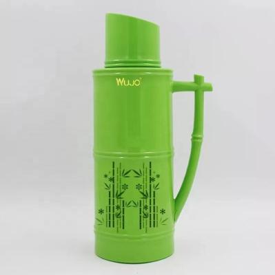 China PORTABLE Maker 24-36 Hours Keeping Hot Or Cold Vacuum Flask Bamboo Element New Two Liter Thermos en venta