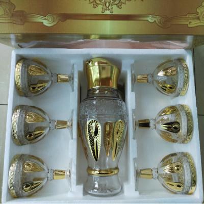 China New Design Luxury Middle East Gold 7PCS Gold Glass Jug Set Water Drinking Set for sale