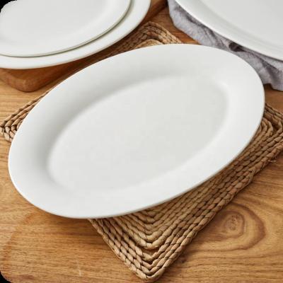 China Viable White Porcelain Dinner Dish Ceramic Oval Flat Dish for sale