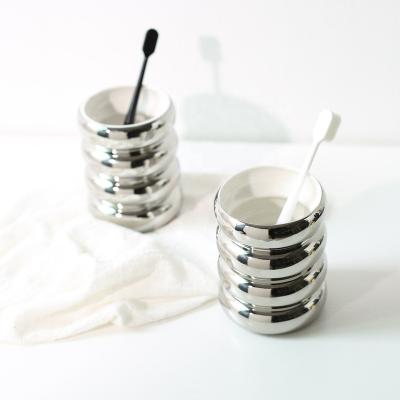 China High Quality Viable Shape Ceramic Silver Creative Tooth Porcelain Cup Toothbrush Household Cleaning Cup for sale