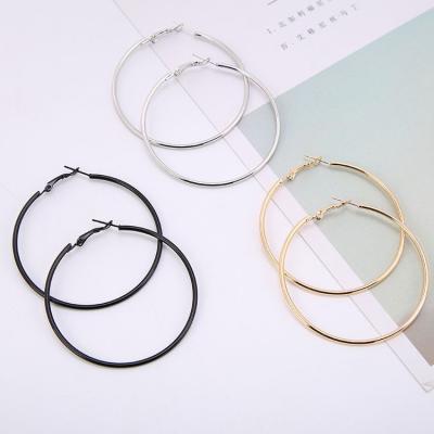 China Women Fashion Hyperbole Metal Earring Big Circle Big Circle Earrings Geometric Smooth Jewelry for sale