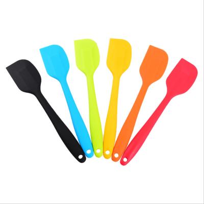 China Viable Multicolor Food Grade Silicone Knife Cookie Pastry Scraper Cake Bread Butter Cutter Baking Spatula for sale