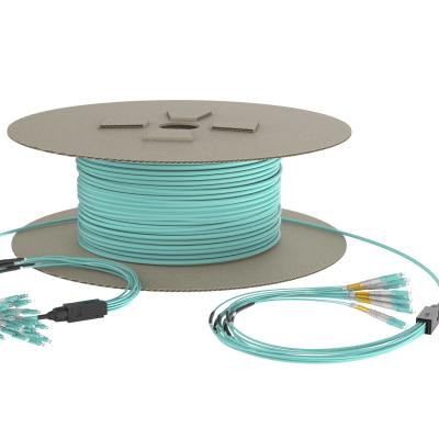 Κίνα UPC APC Mtp Fiber Optic Cable Data Center Mpo Fiber Patch Cord προς πώληση