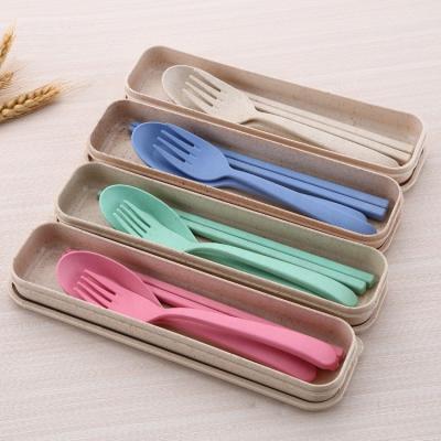 China Disposable Travel Cutlery Set With Case Wheat Straw Cutlery Plastic Reusable Cutlery Set for sale