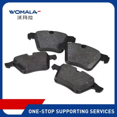 Cina Auto Brake System Parts  Front Wheel Brake Pad Kit 30793857 For S80 in vendita