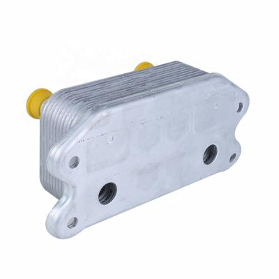 Cina Radiatore dell'olio di alluminio C70 C30 di for  S40 dei ricambi auto di for  del motore 30637966 in vendita