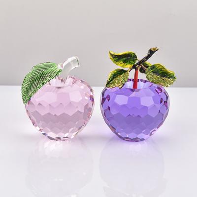 China Europe Good Design Custom Art Glass Crystal apple ornaments for home decoration for sale