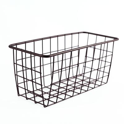 China Popular Picnic Basket Viable Home Metal Mesh Storage Rectangle Metal Wire Mesh Kitchen Bathroom Living Room Organizer Rack for sale