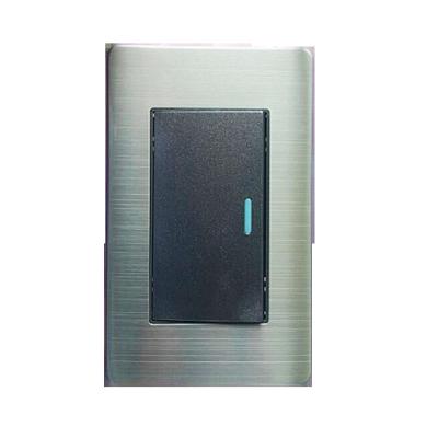 China Factory Price Stainless Steel South American 3 Panels 1gang Way Wall Switch And Socket Js Series for sale